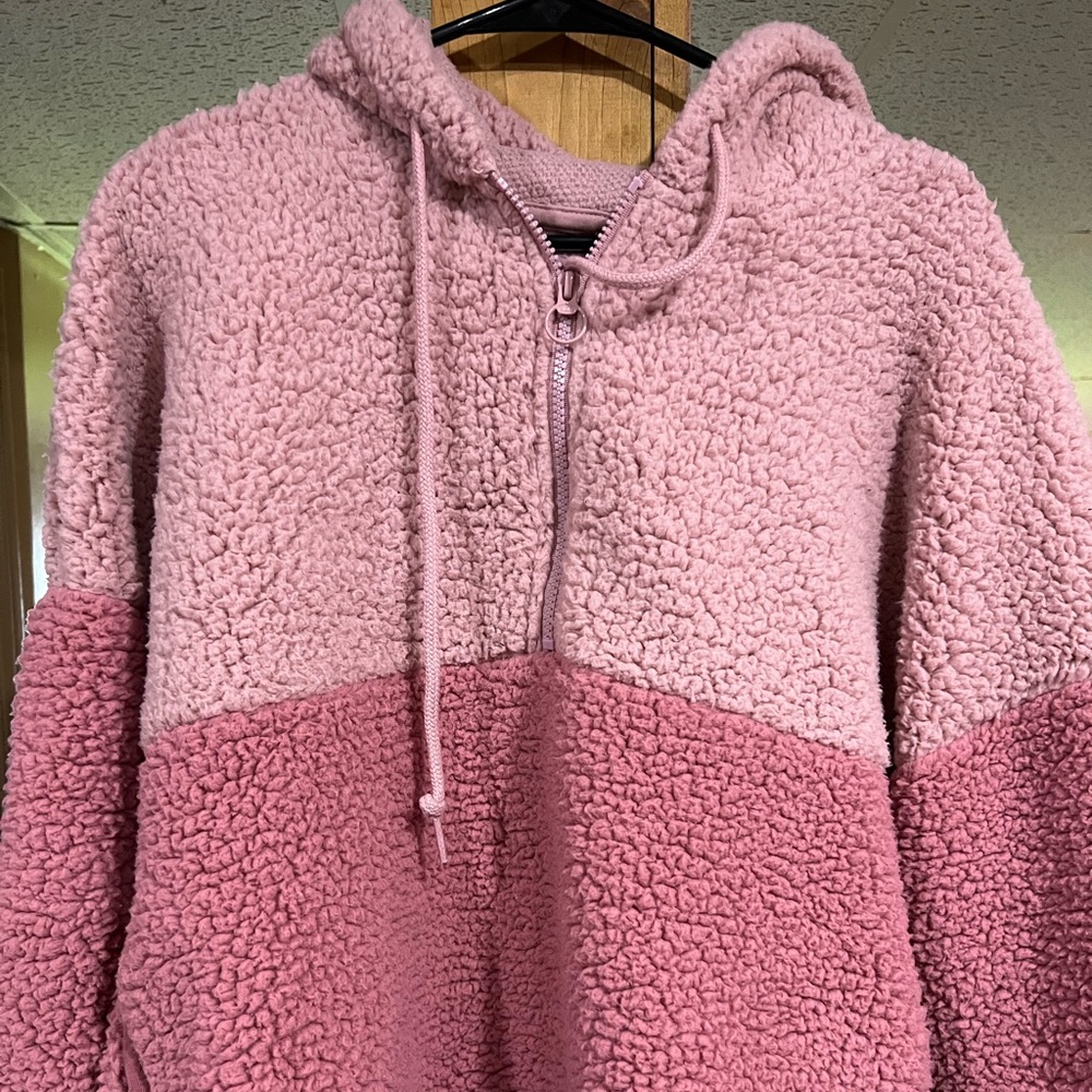 Vs pink Sherpa